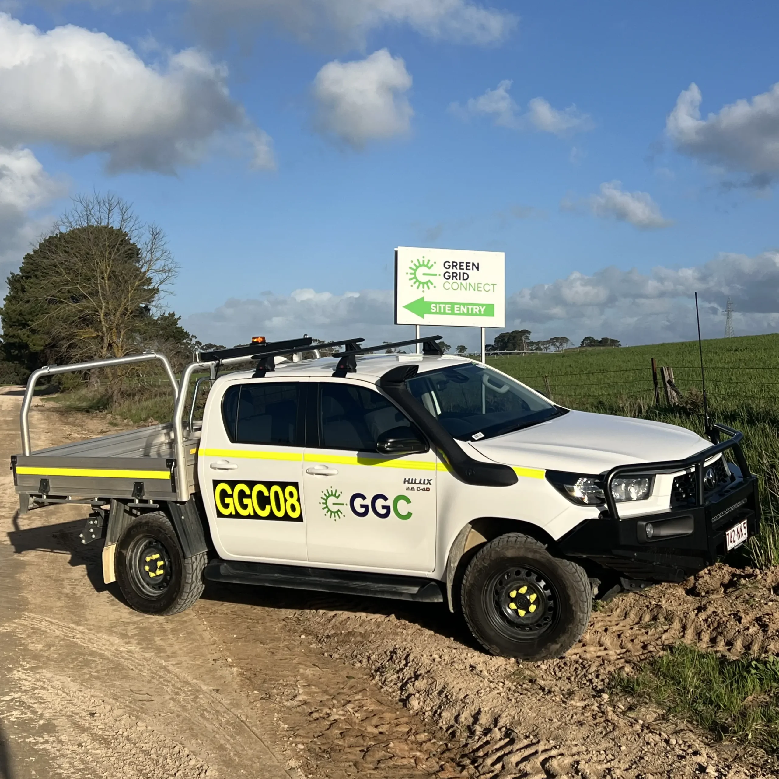 GGC ute at Limestone coast BESS Balance of plant - site entry